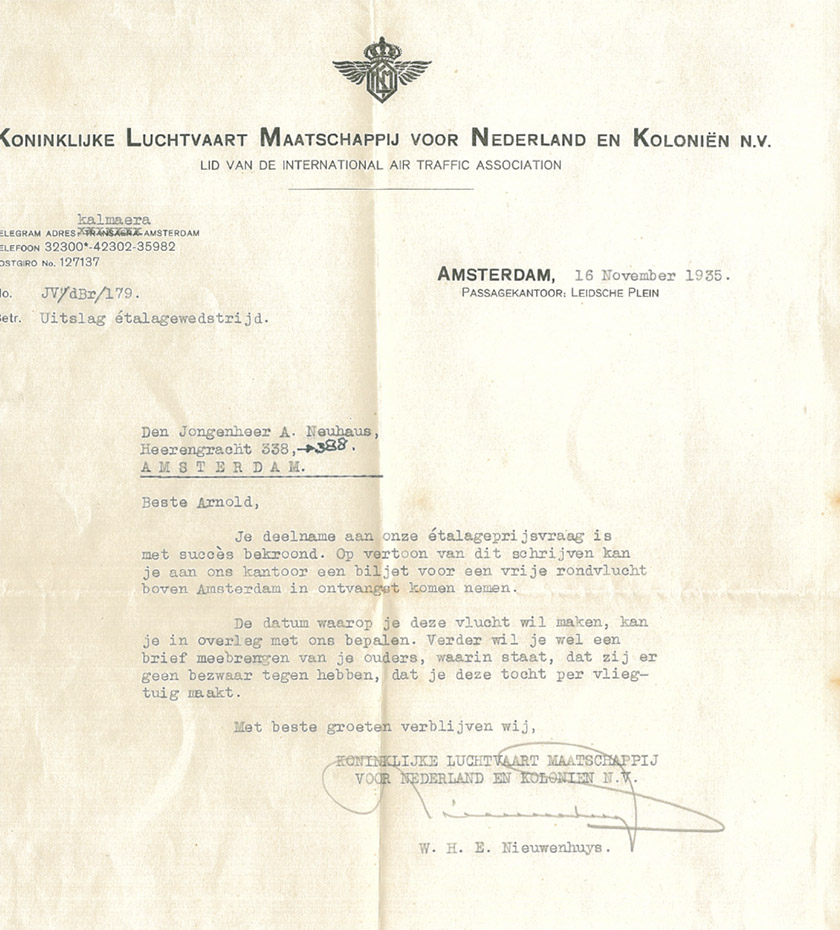 У 1935 авіакомпанія провела конкурс дитячих малюнків. Через 83 роки приз знайшов переможця