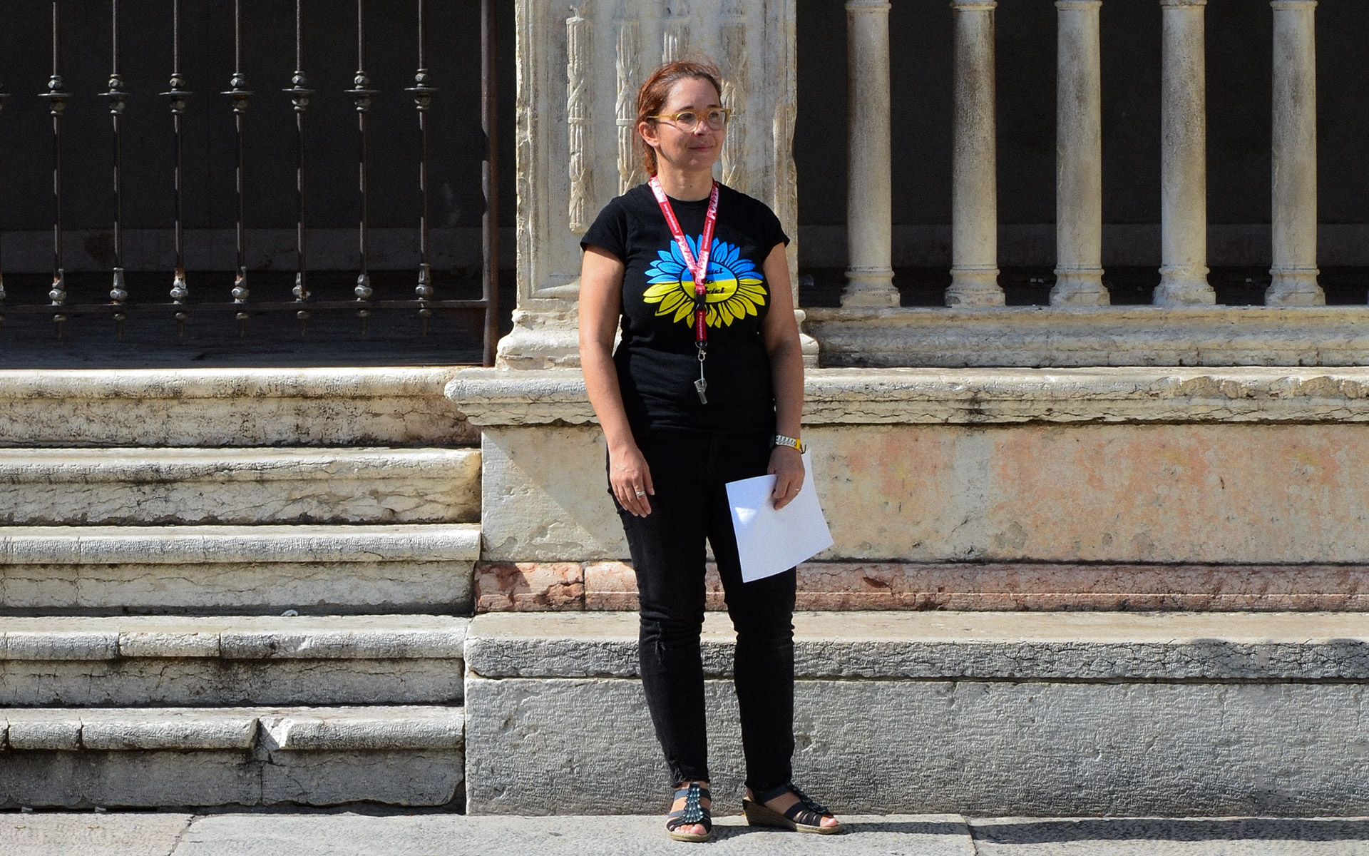 vertical_block_image