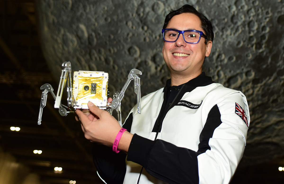 image-wrapper full-width-container