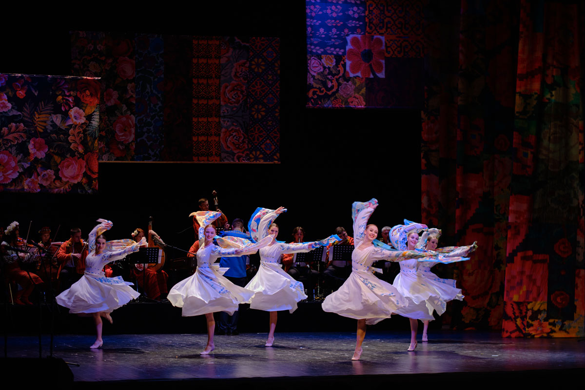 image-wrapper full-width-container