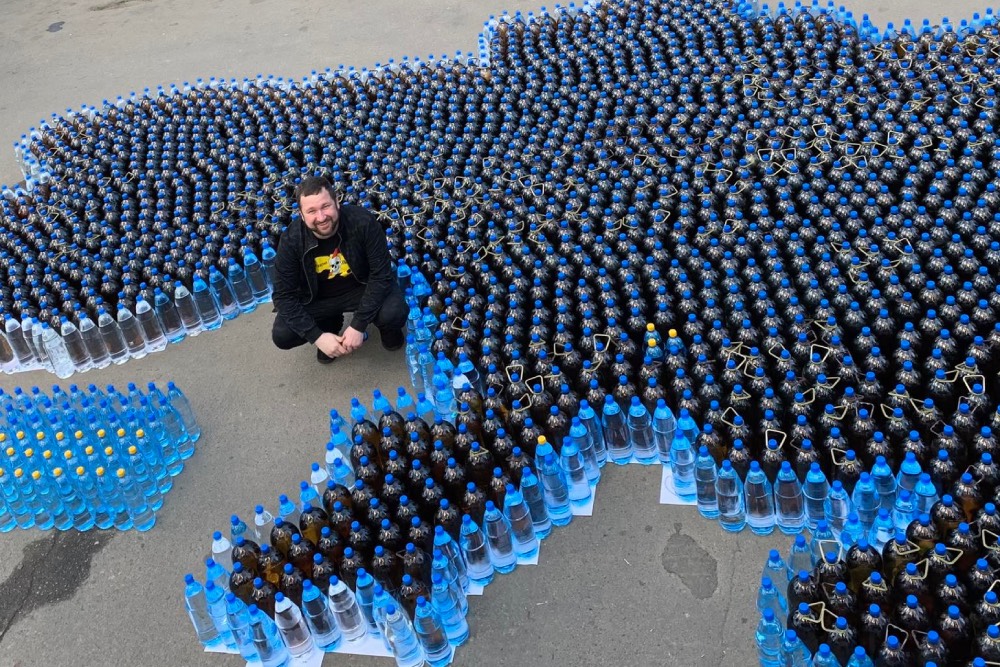 image-wrapper full-width-container