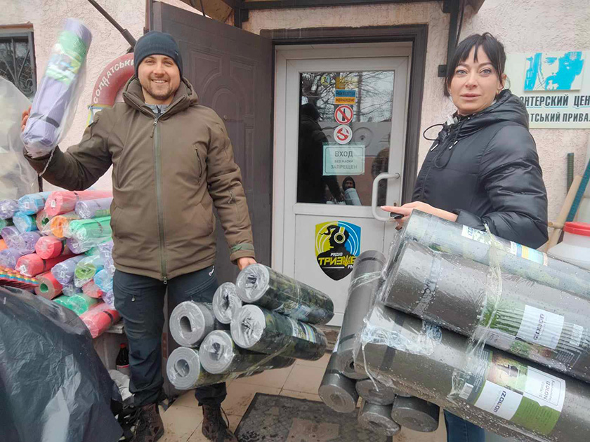 image-wrapper full-width-container