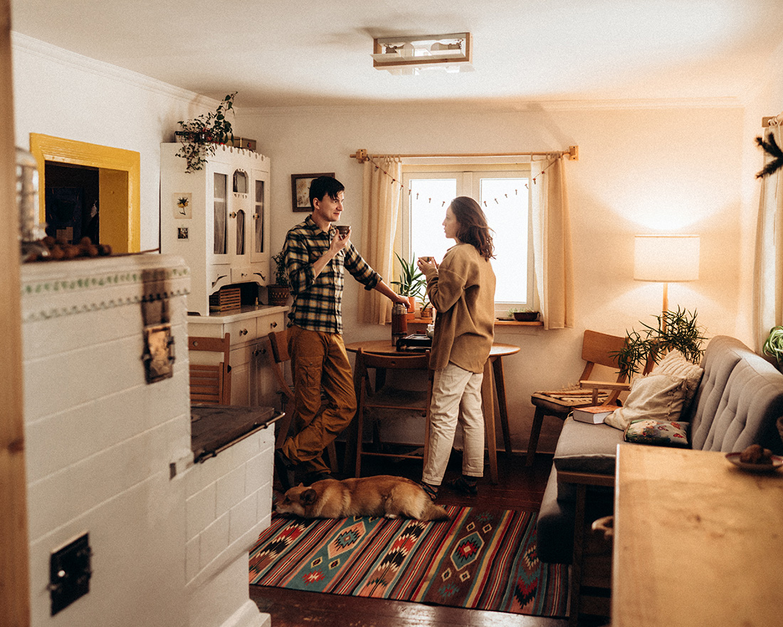 image-wrapper full-width-container