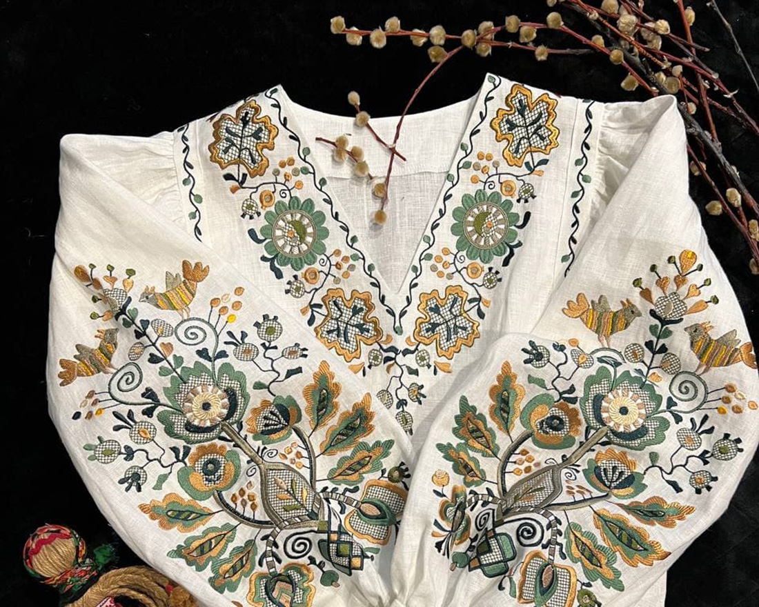 image-wrapper full-width-container