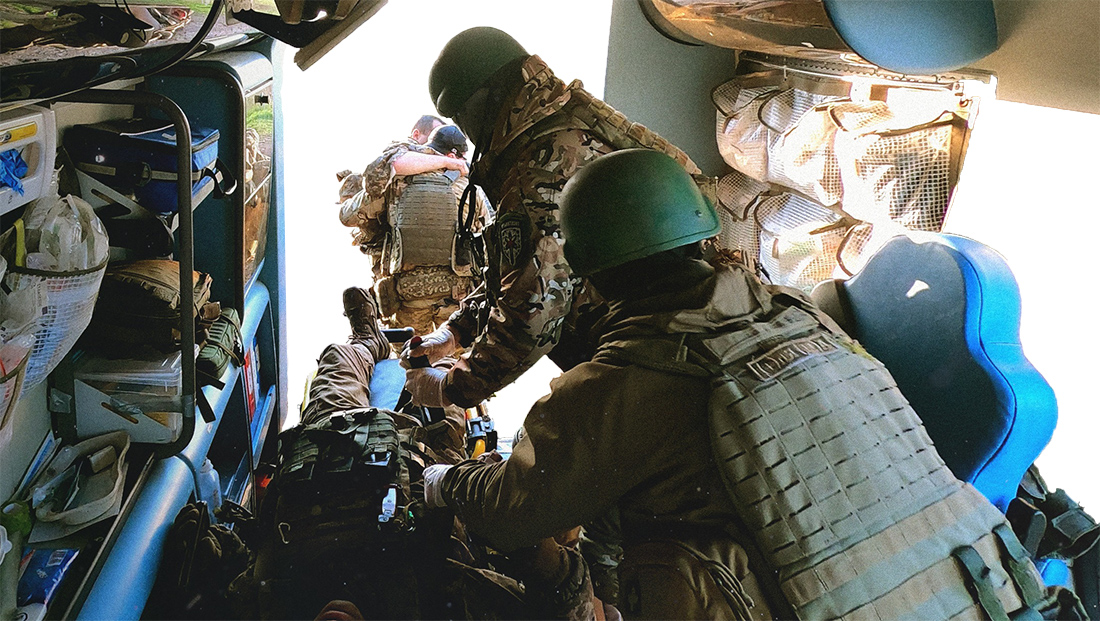 image-wrapper full-width-container