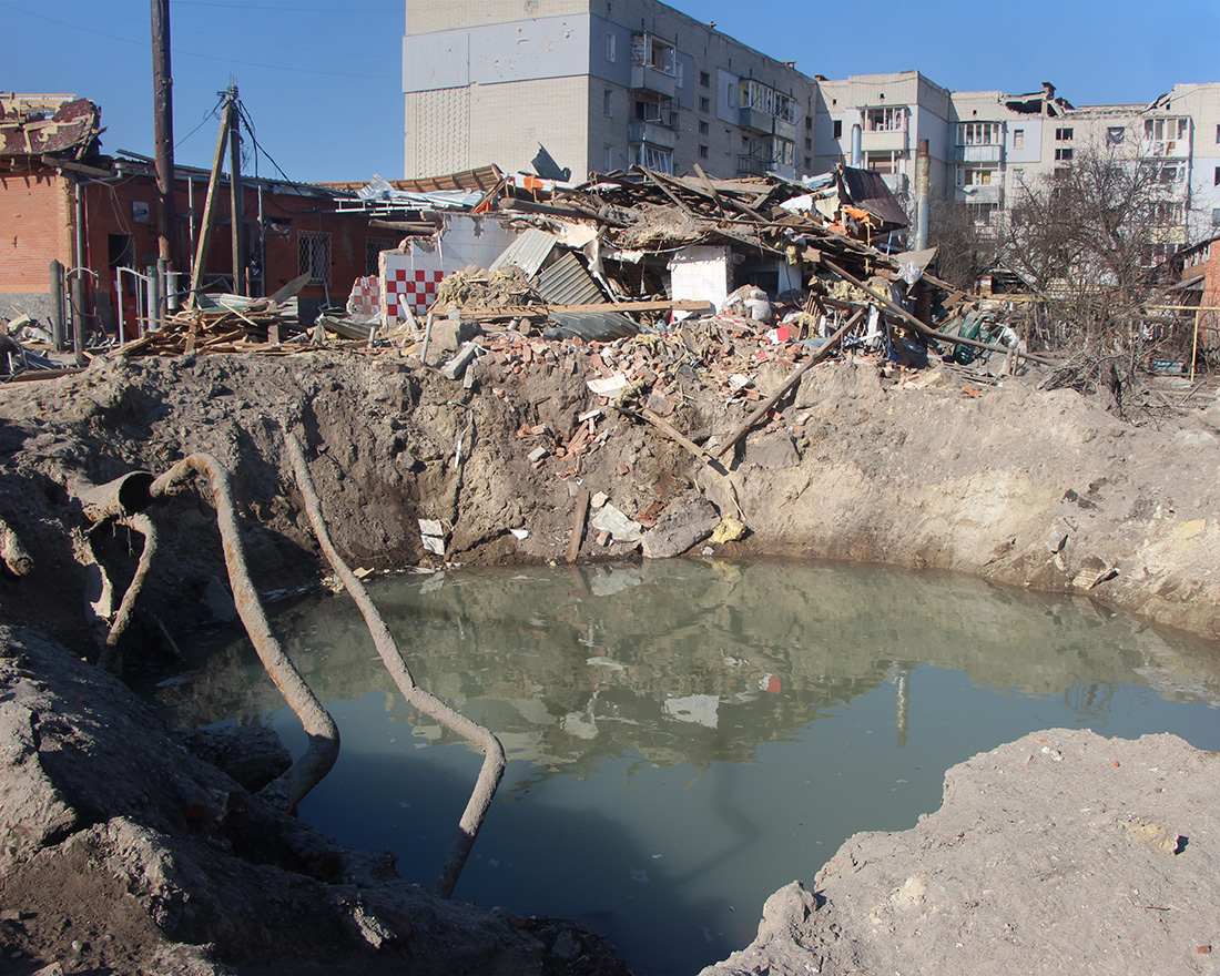 image-wrapper full-width-container