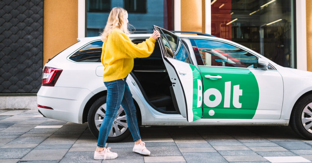 Bolt запустив таксі для жінок із водійками Women for Women