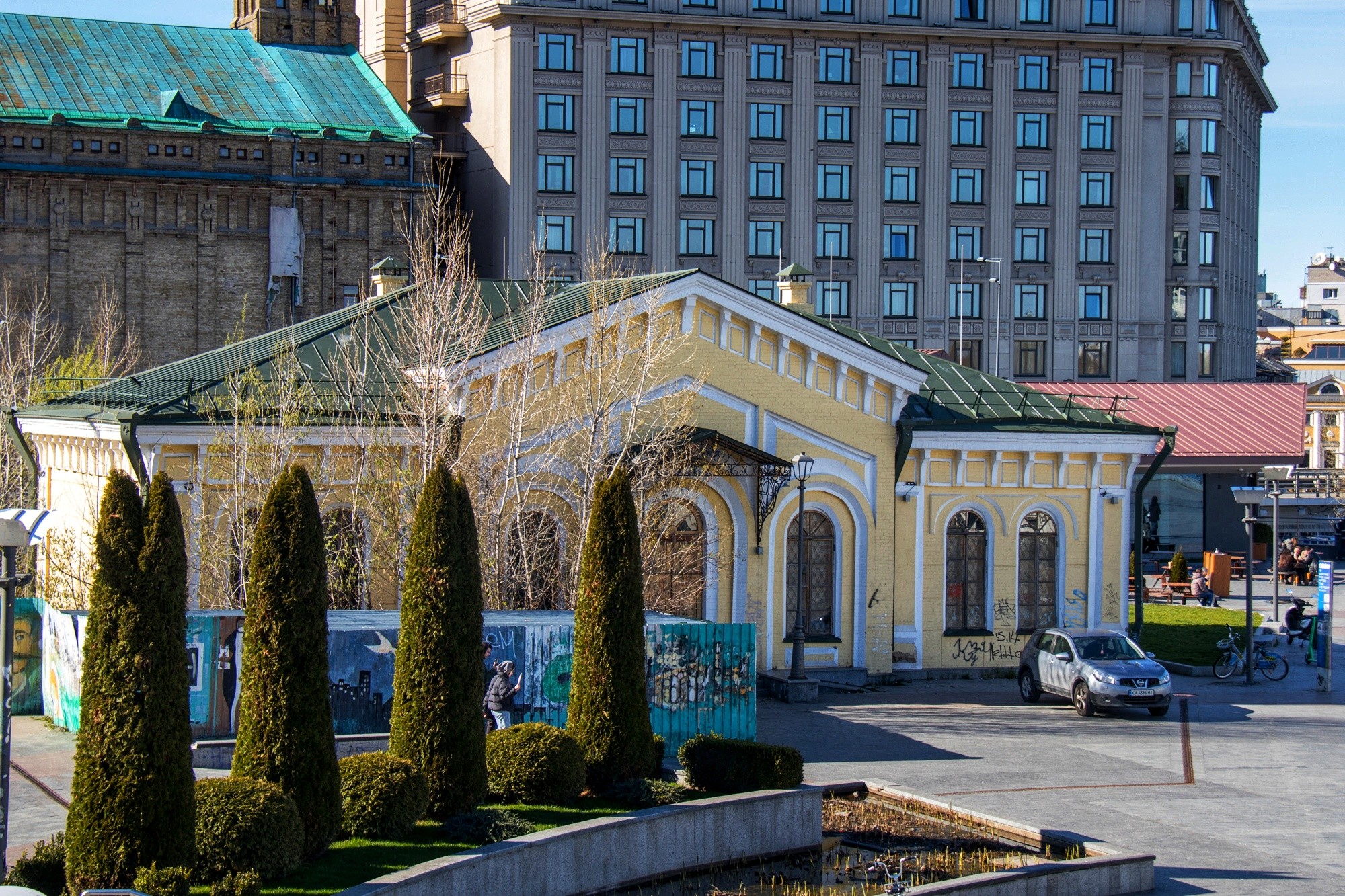 Історичну будівлю на Поштовій площі перетворять на культурний простір