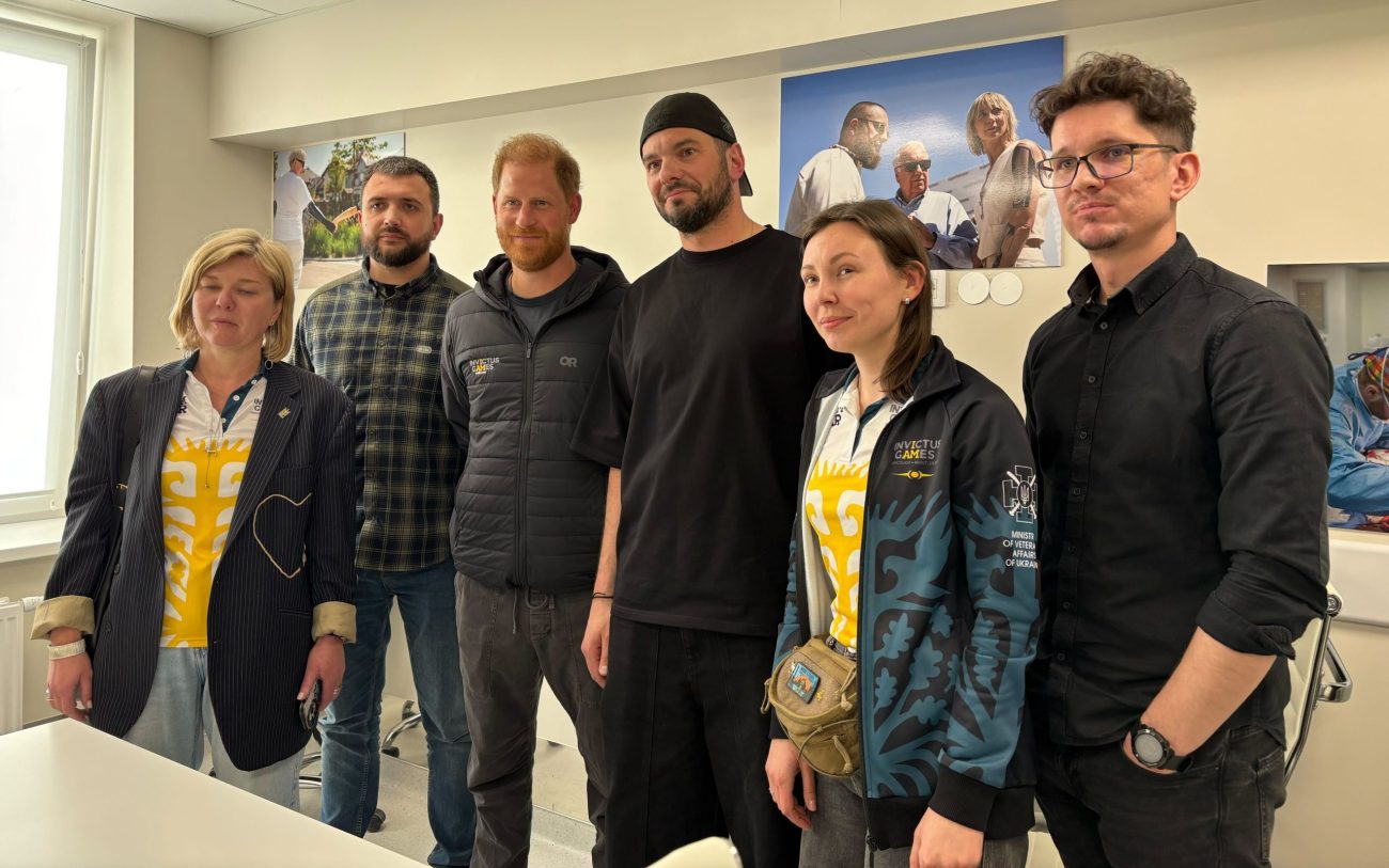 Принц Гаррі приїхав до Львова, щоб відвідати Superhumans Center