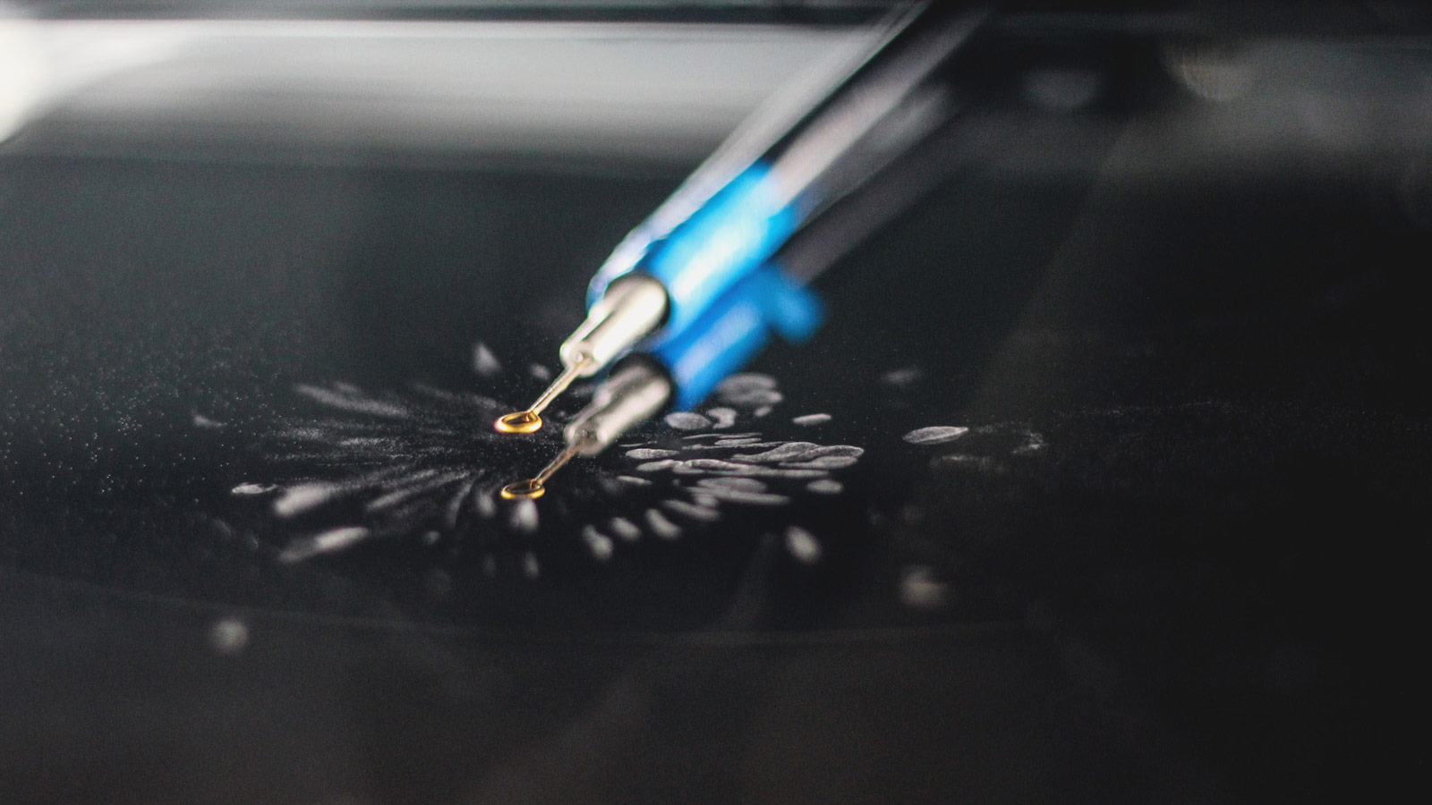 image-wrapper full-width-container